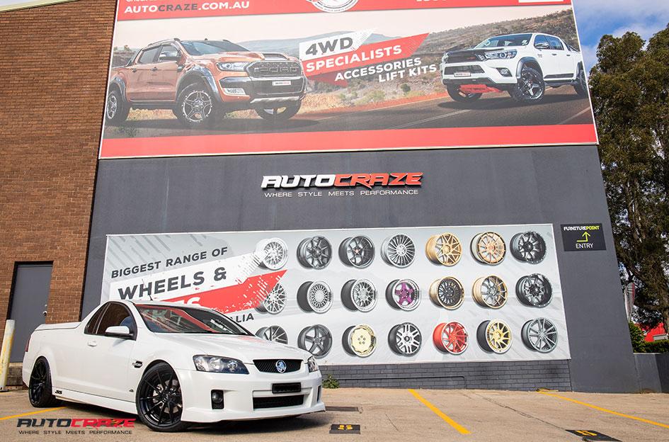 HOLDEN-COMMODORE-SECTOR-SATIN-BLACK